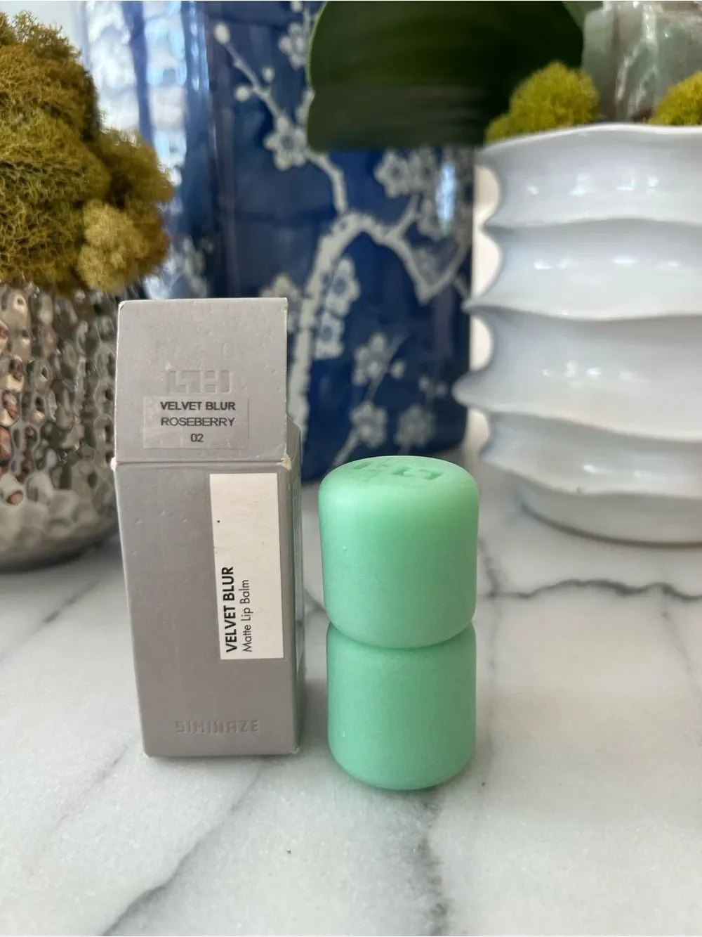 Velvet Blur Matte Lipstick Balm- Roseberry